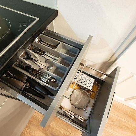 וינה Stylish Apartment With Dedicated Working Space And Super King-Size Bed Located Between City Centre And Donau River מראה חיצוני תמונה